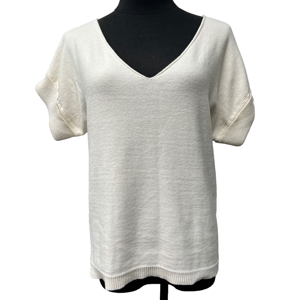 DIP SHORTSLEEVE VNECK SWEATER SIZE S